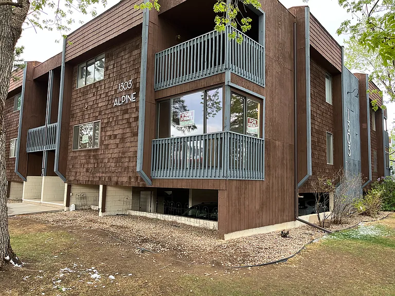 1303 Alpine Ave #15A — Photo 1