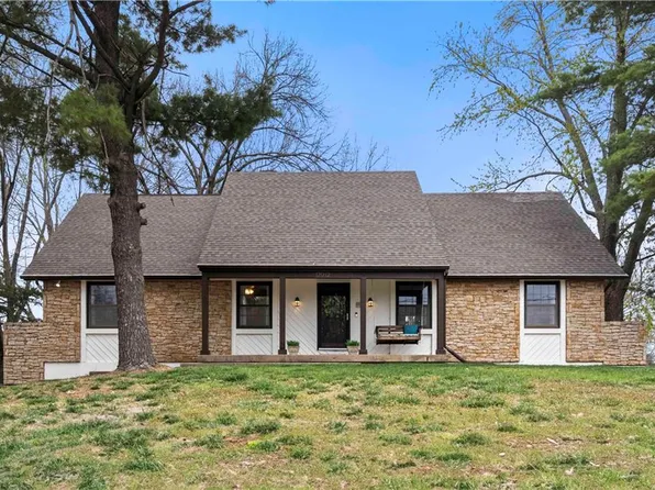 17912 W 66th Ter, Shawnee, KS 66217