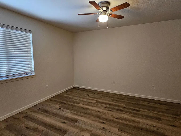 1385 W University Ave #7151 — Photo 7