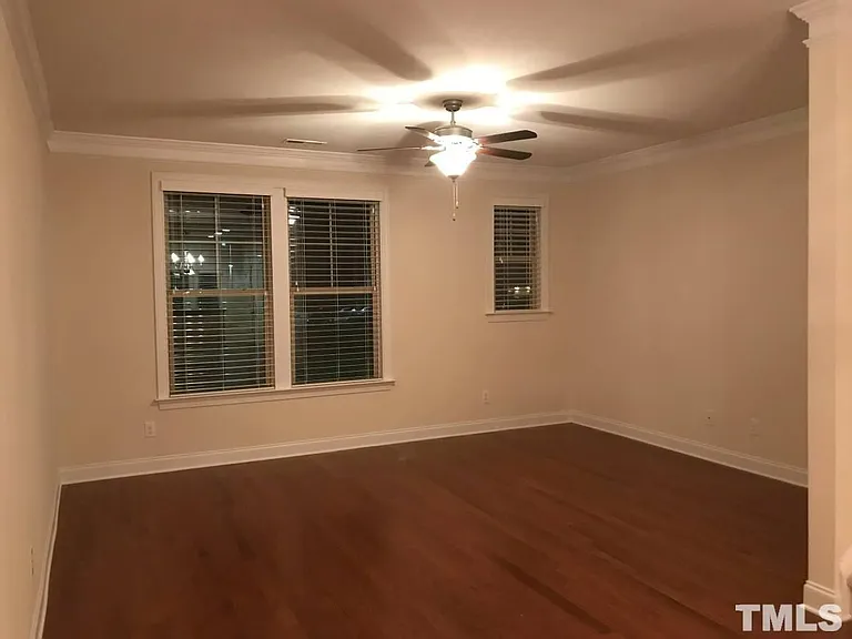 113 Ballyliffen Ln — Photo 5