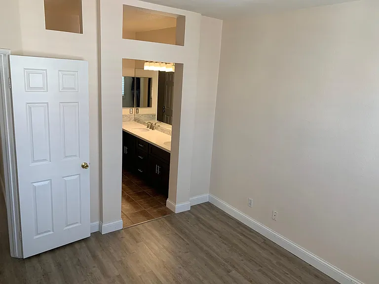 8078 E Venice Way — Photo 9