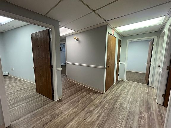 5th image of 31-71 Lake St #151