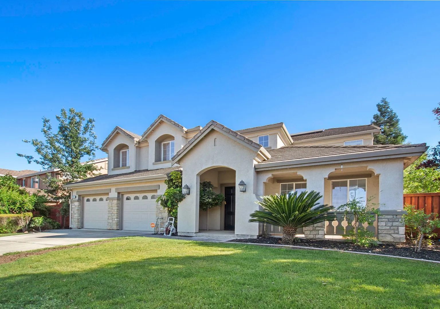 Grand Two-Story in Vacaville with Loft & Gourmet Kitchen — Photo 1