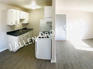 1804 Parker Cir APT E, Norfolk, NE 68701