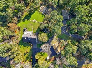 8273 Thomson Pl, Central Saanich, BC V8M 1T6