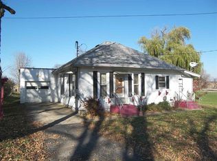 102 North St, Sidney, IN 46562