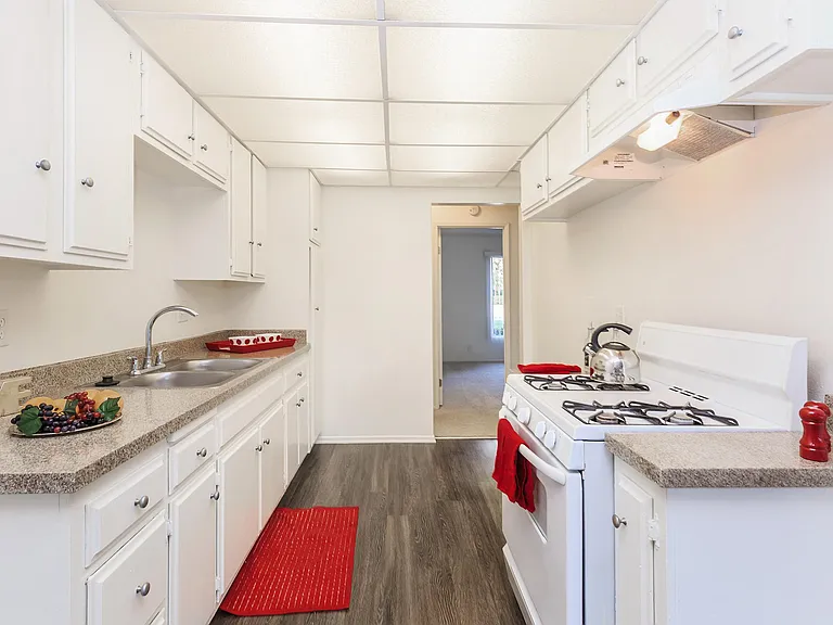 Camino Pueblo and El Rancho Apartment Homes — Photo 15