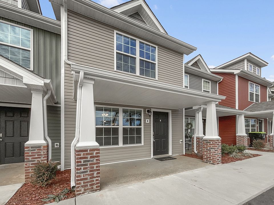 1st image of 955 Big Sky Dr #E