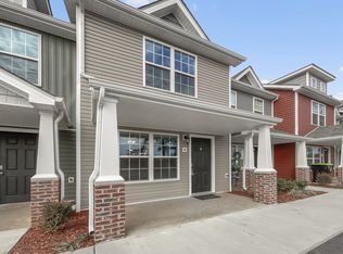 955 Big Sky Dr #E, Clarksville, TN 37043