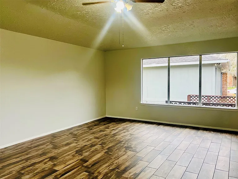 13114 Benford Dr — Photo 9