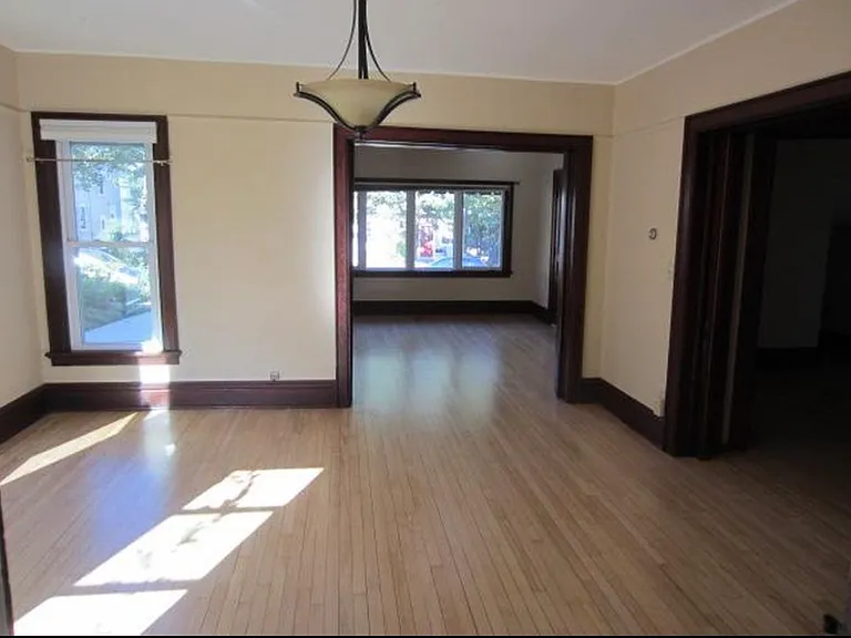 521 Maple Ave #1 — Photo 5