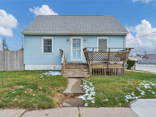 1439 3rd St SW, Cedar Rapids, IA 52404