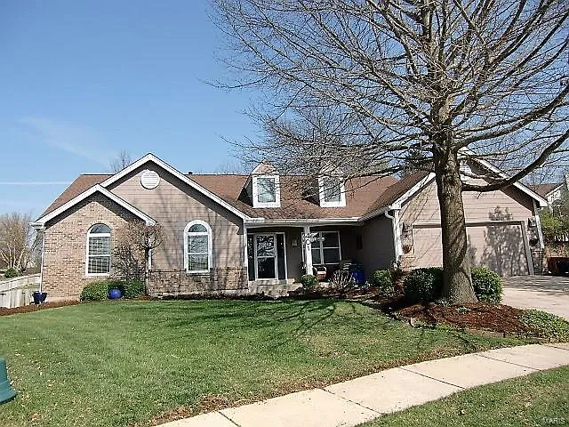 401 Lea Harbor Ct photo 1