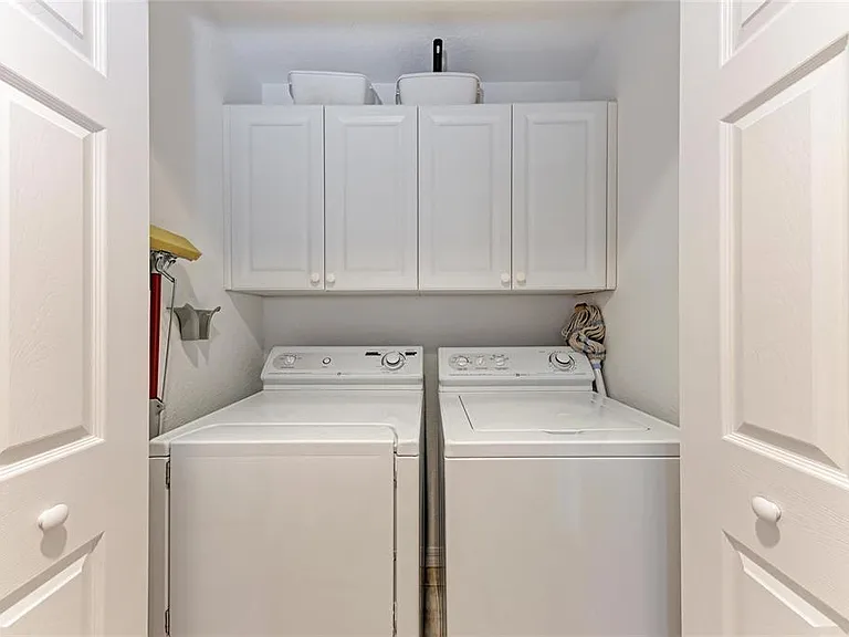 6326 Grand Oak Cir #203 — Photo 31