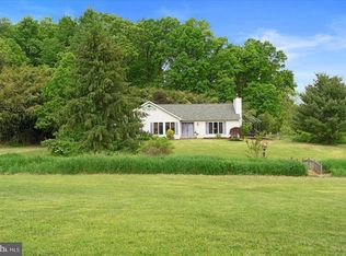 34 Mabry St, Mertztown, PA 19539