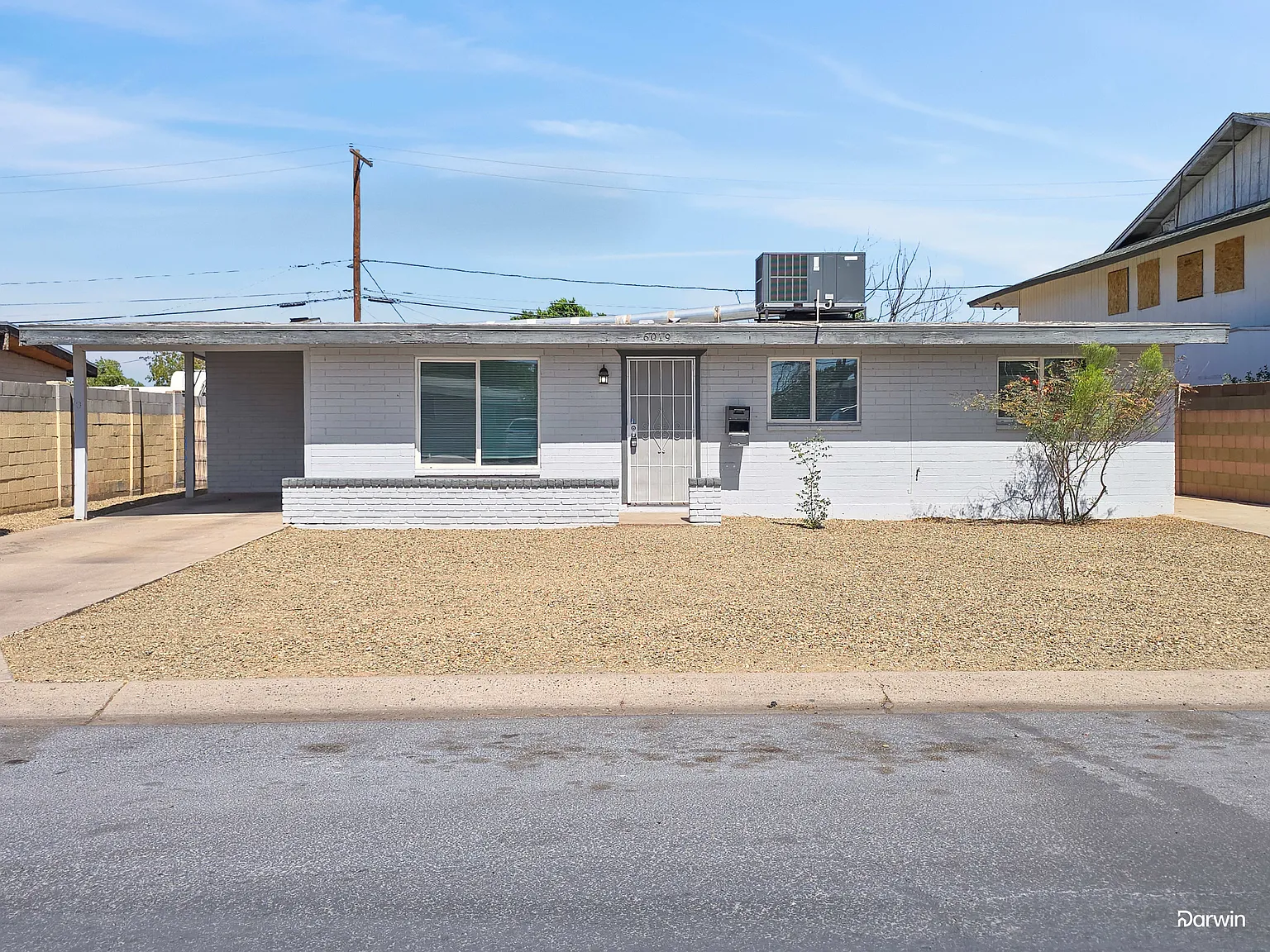 3 bed, 2.0 bath, 1220 sqft, $1,585 — Photo 1