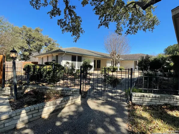 9218 Jole Cove, Windcrest, TX 78239