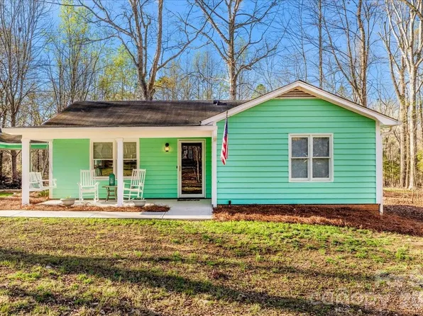 6415 Saddlewood Dr, Waxhaw, NC 28173