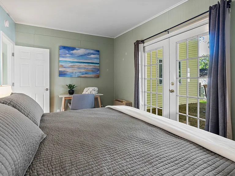 15 Fern Park Ave. — Photo 88