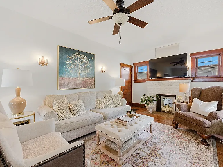 411 N Clifton Ave — Photo 7