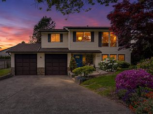 8469 153a St, Surrey, BC V3S6J2