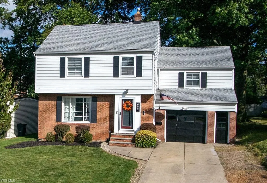 4887 Westbourne Rd photo 1
