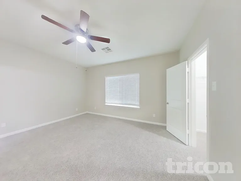2832 Mistywood Ln — Photo 8