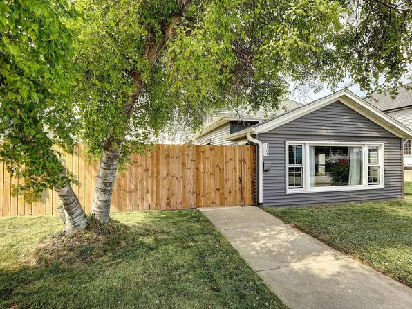 1106 Marshall AVENUE, South Milwaukee, WI 53172