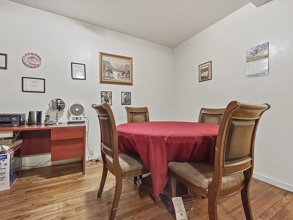 1st image of 211 W 135th St #2