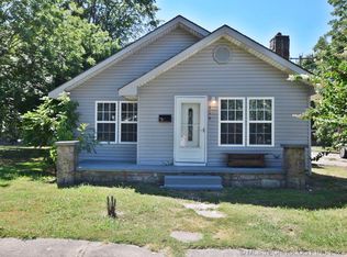 116 S 3rd St, Stilwell, OK 74960