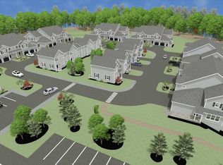 34 Regency Cir #1, Kittery, ME 03904