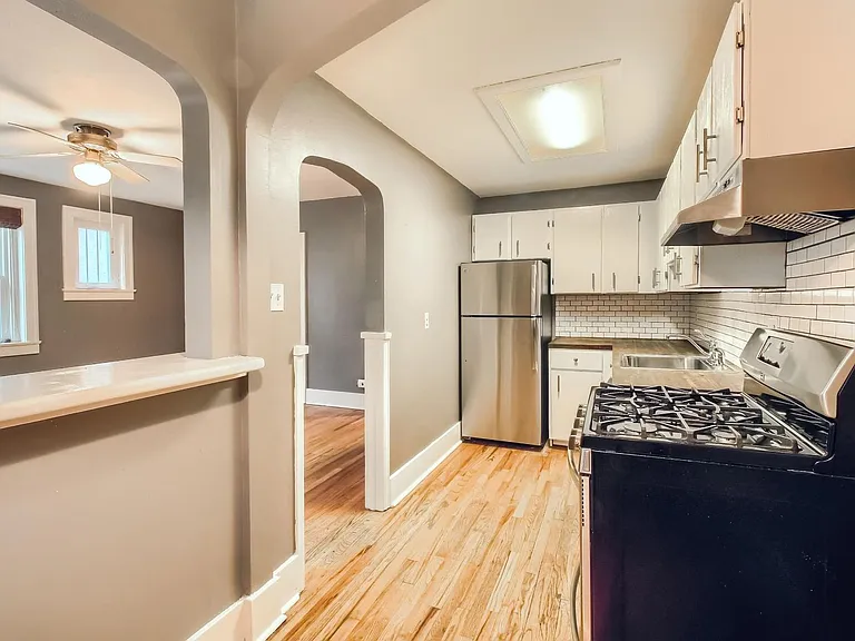 1275 N Clarkson St #1 — Photo 10