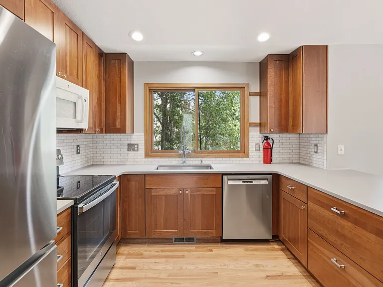 1515 Brandt Ct — Photo 7