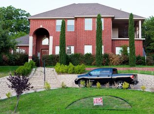 17 Mont Del Dr, Benbrook, TX 76132