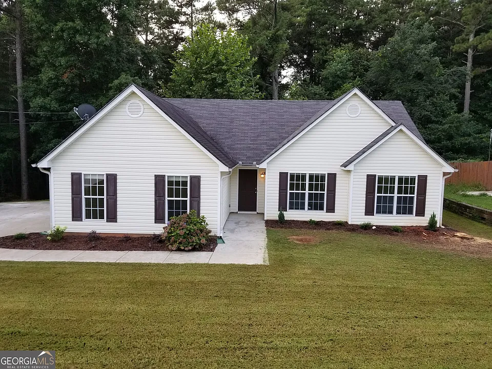 2720 Dacula Cove Cir