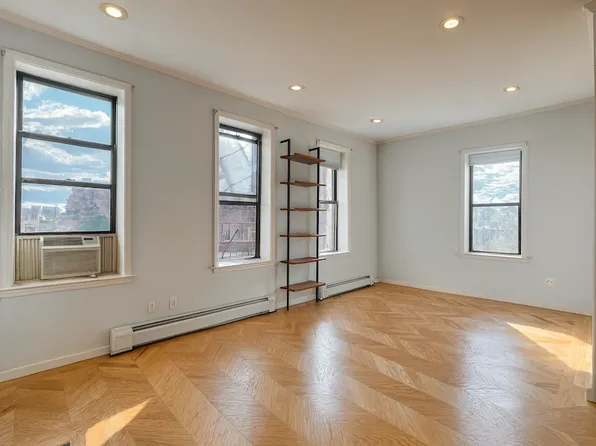 206 East 124th Street image 6 of 15