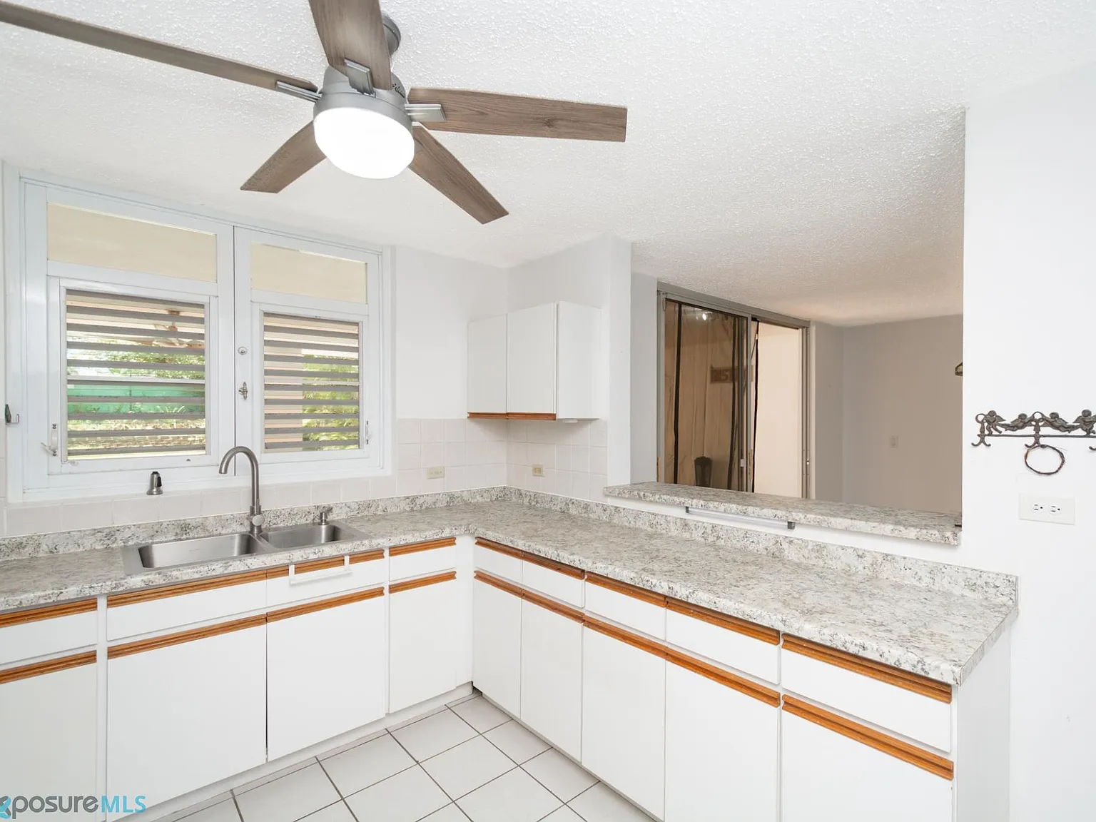3 bed, 2.5 bath, 1675 sqft, $2,000 — Photo 4