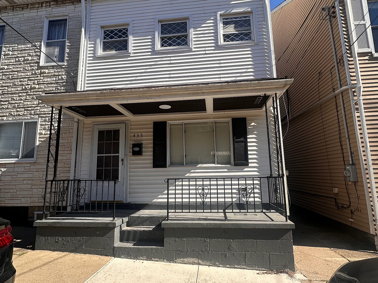 3 bed, 2.5 bath, 1594 sqft, $3,150 — Photo 1