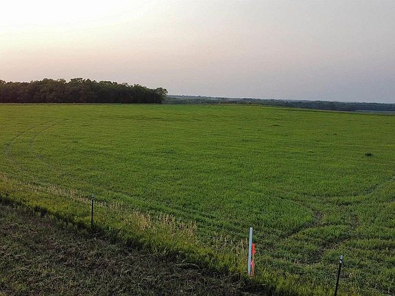 3rd image of LOT 6 Waverly Rd