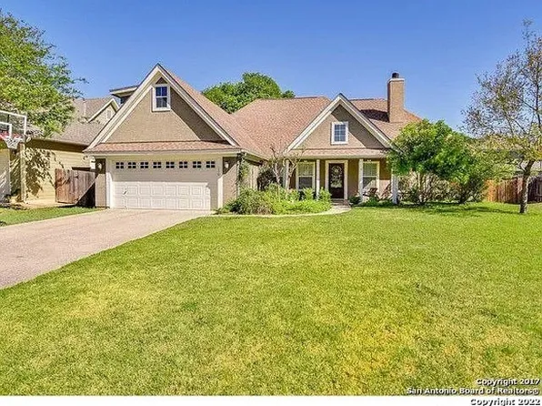 110 Surrey Dr, Boerne, TX 78006