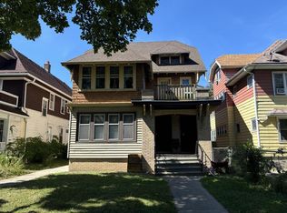 2867 N 45th St #2869, Milwaukee, WI 53210