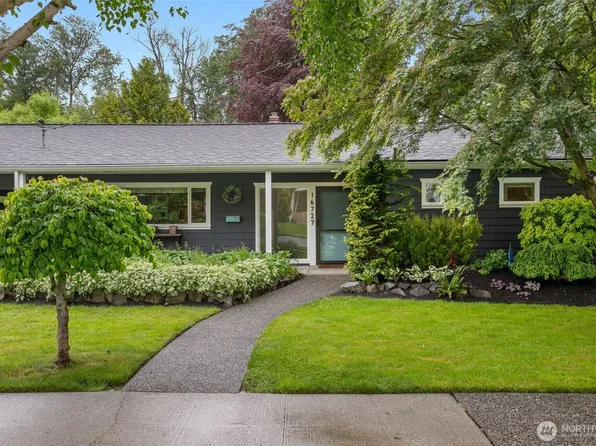 16727 45th Avenue NE, Lake Forest Park, WA 98155