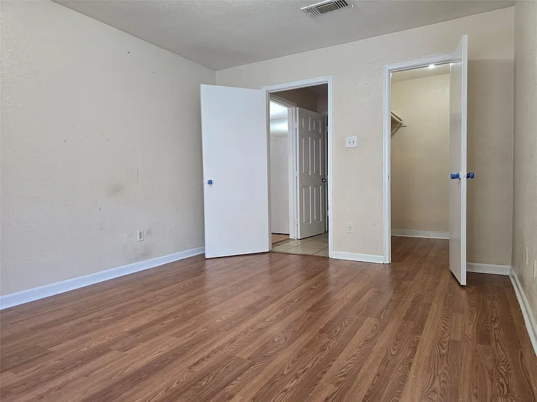 9797 Leawood Blvd #104 — Photo 9