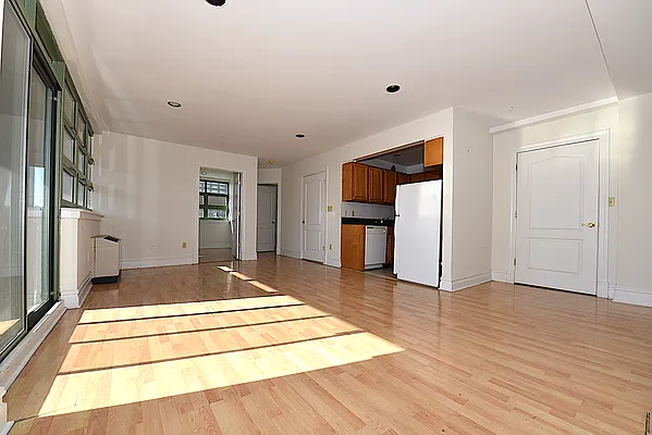 Rented by Corcoran | media 13