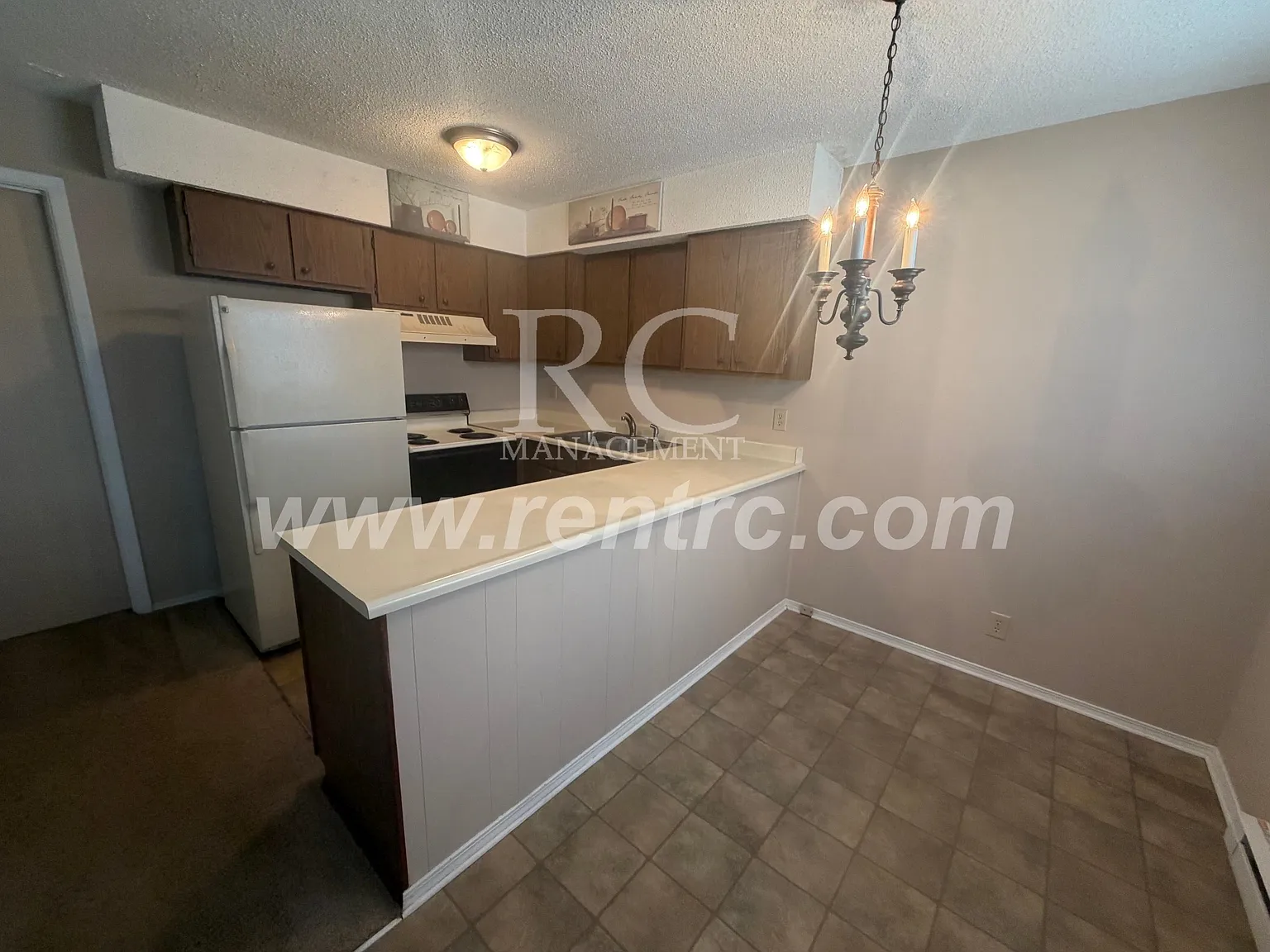 1 bed, 600 sqft, $595 — Photo 2