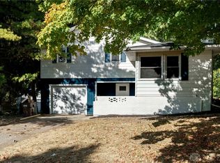 682 S Monroe St, Xenia, OH 45385