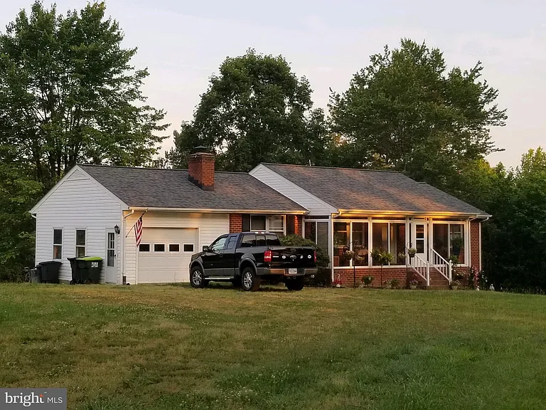 Parrish Ln — Photo 2