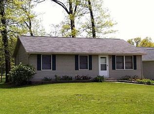 935 W Park Ave, Chesterton, IN 46304