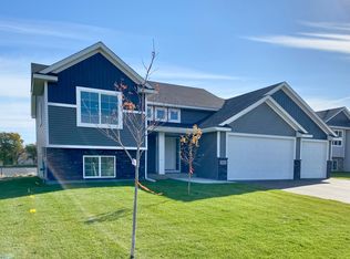18565 Salem St NW, Elk River, MN 55330