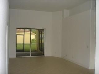 2nd image of 20741 Torre Del Lago St